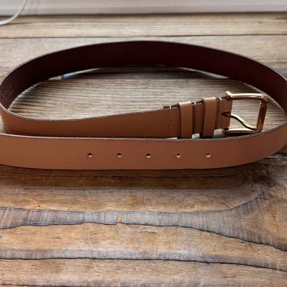 BDG Tan Leather Belt with Gold Buckle - Picture 7 of 7